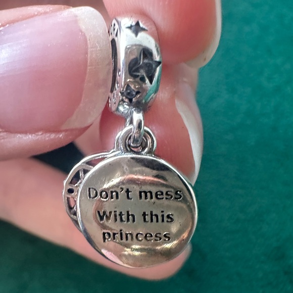 NWOT Pandora x Star Wars Princess Leia Bilayer Dangle Charm 799251C01 - Picture 10 of 16